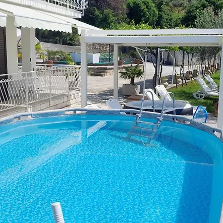 Holiday home Milok *