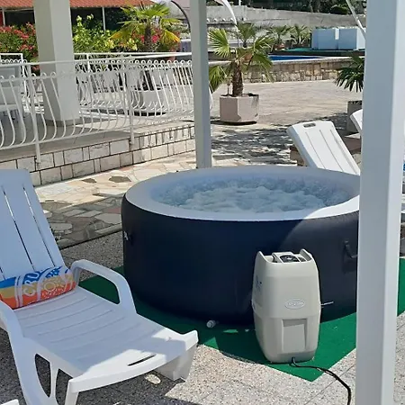 Holiday home Milok Secovlje